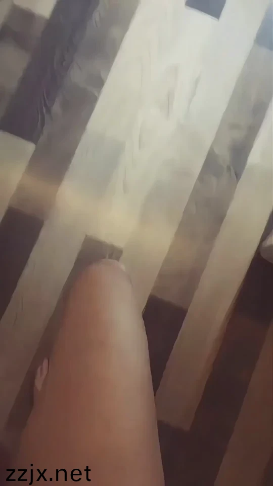 美女不遮不挡18禁裸体看尿口